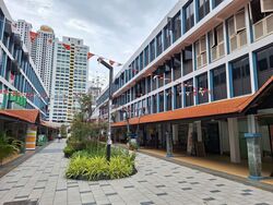 Toa Payoh Central (D12), Shop House #575778431